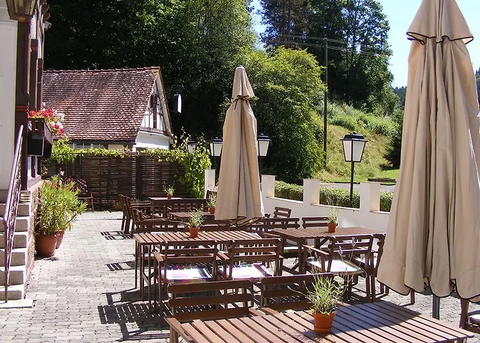 Steinasäge Pensionat 3*